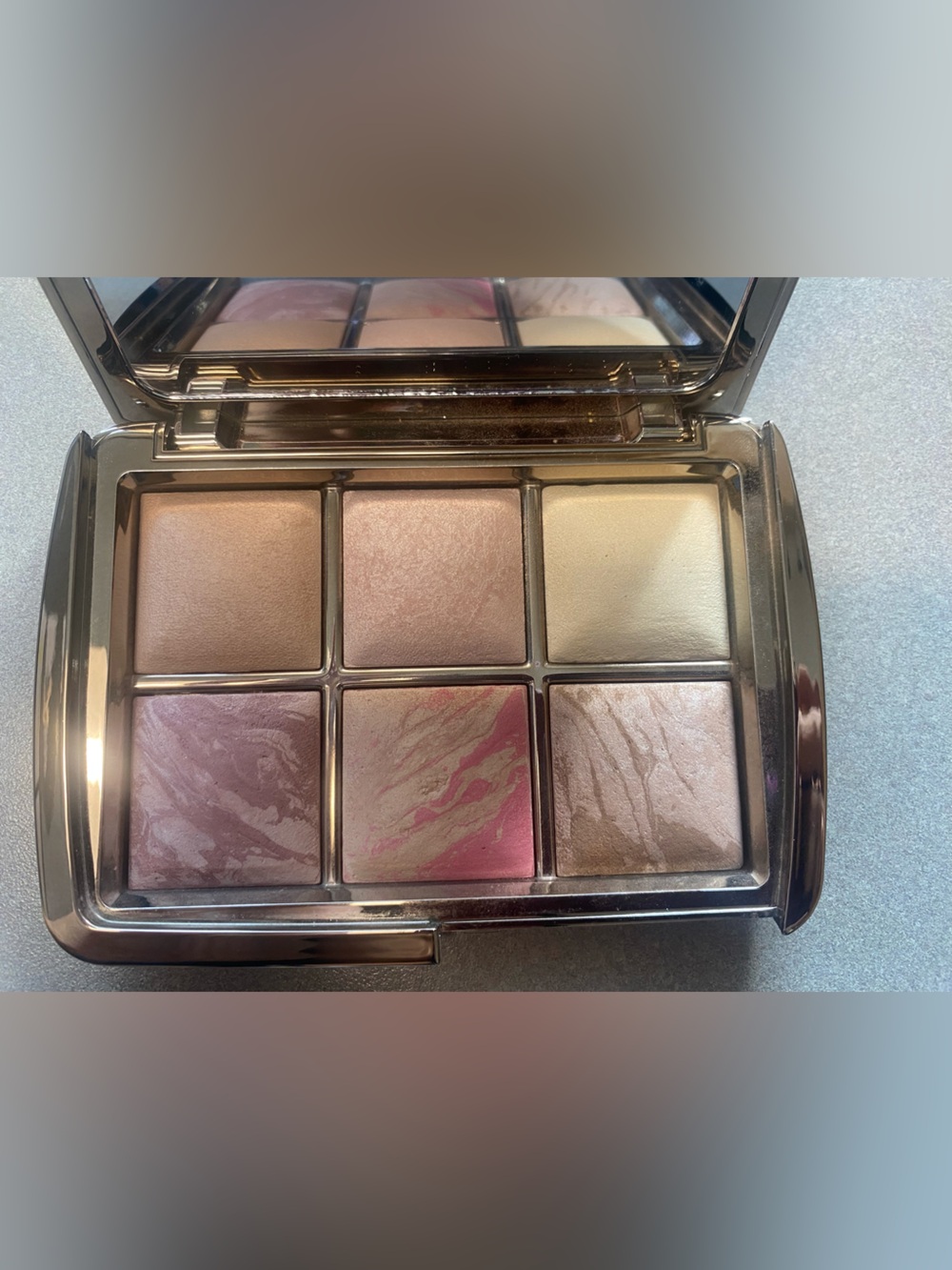 Hourglass Six-Shade Eyeshadow & Face Palette — Pink, Mauve, Champagne, Gold
